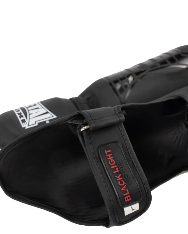 PROTEGE-TIBIAS + PIEDS BLACK LIGHT - METAL BOXE – Image 3